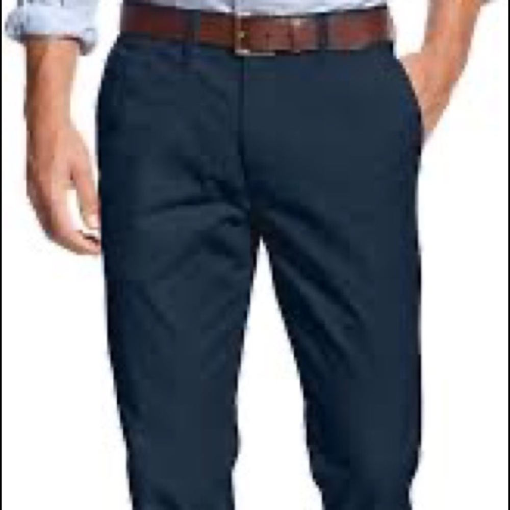 Men’s Tommy Hilfiger 44/32 classic fit chino pants